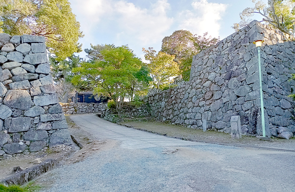 助左衛門御門跡付近